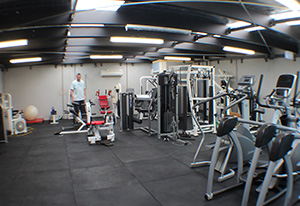 Fitnessland upstairs gym setup